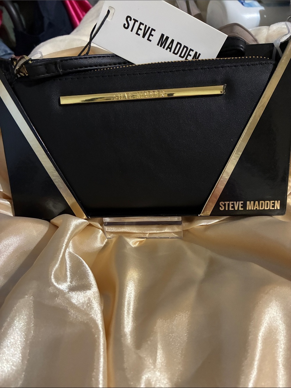 Steve Madden Black and Gold Geometric Wristlet Clutch